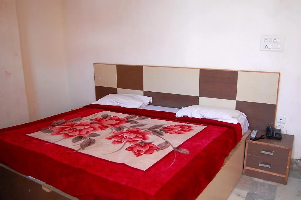 Hotel Viren Holiday Home Agra 0*, Agra (Uttar Pradesh)