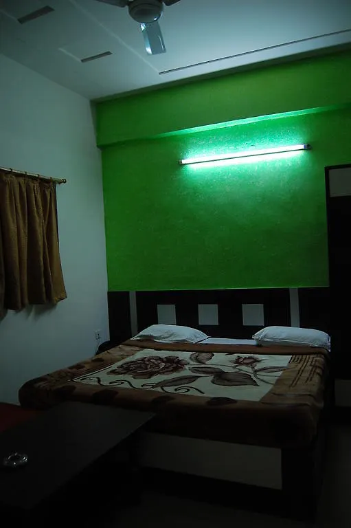 Hotel Viren Holiday Home Agra