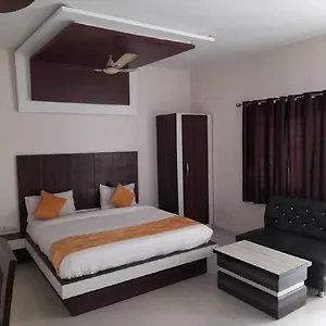 Hotel Gayatri Residency, Agra, Agra (Uttar Pradesh)