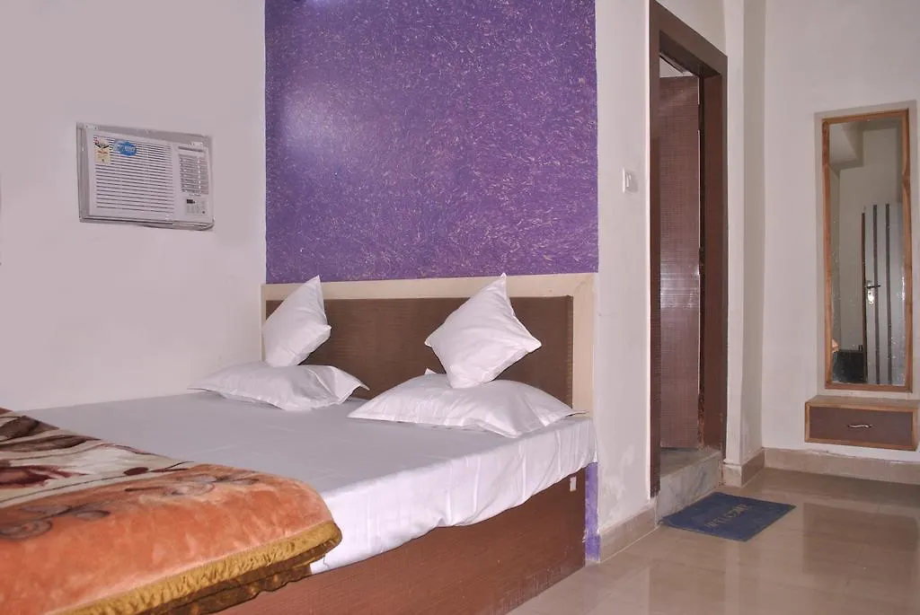 Hotel Viren Holiday Home Agra 0*, Agra (Uttar Pradesh) India